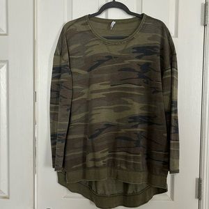 Women’s small oversized camo tunic